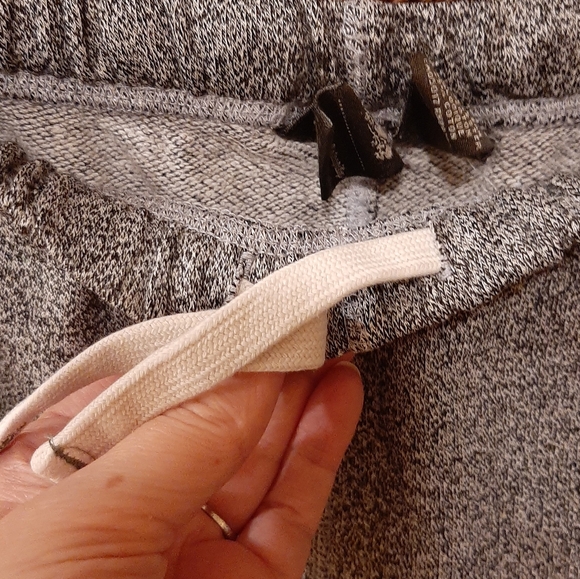 Roots Sweatpants Women's Large Gray Organic Cotton Loungewear Athleisure Joggers - Picture 6 of 9